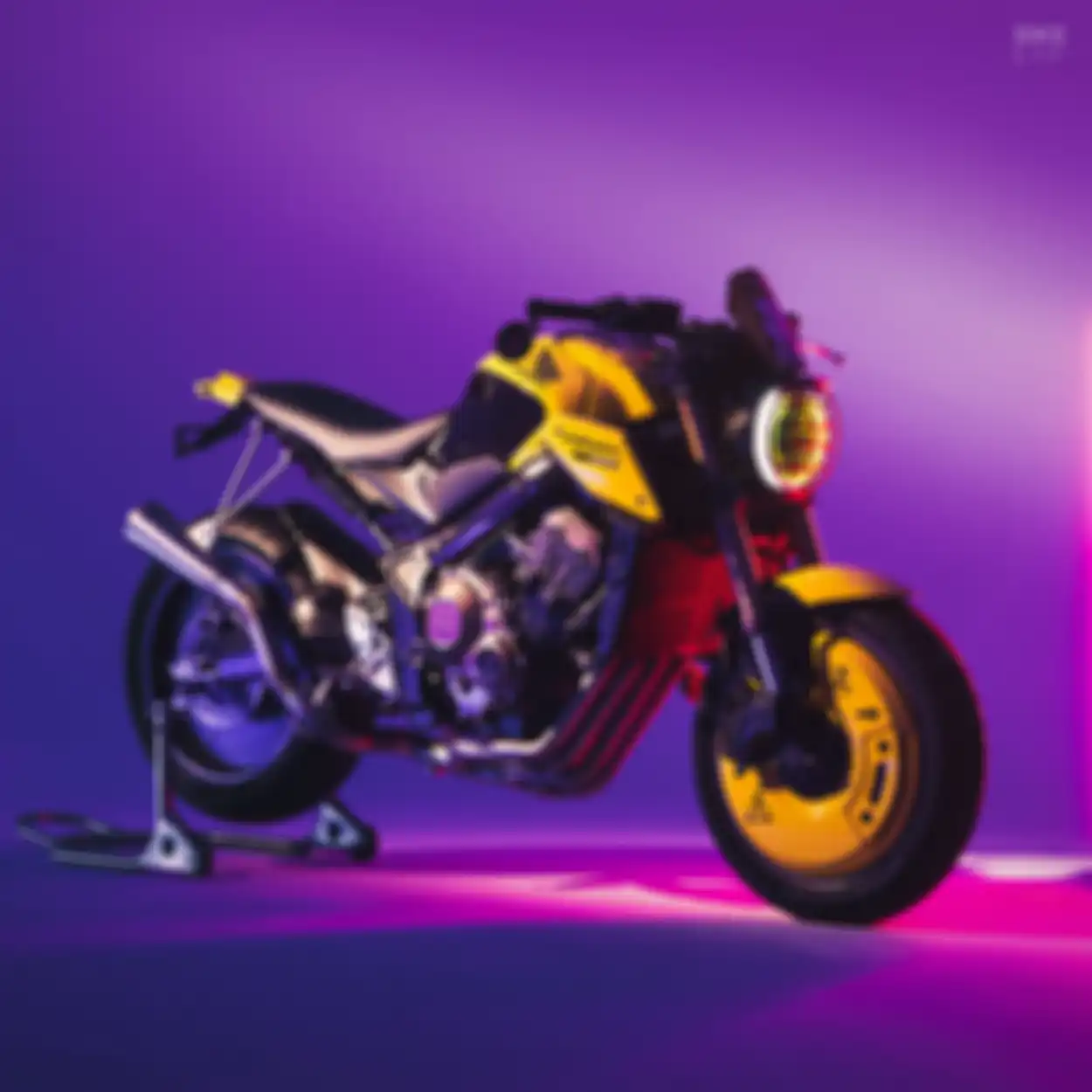 Honda CB650R milik gamers sejati, terinspirasi game Cyberpunk 2077.
