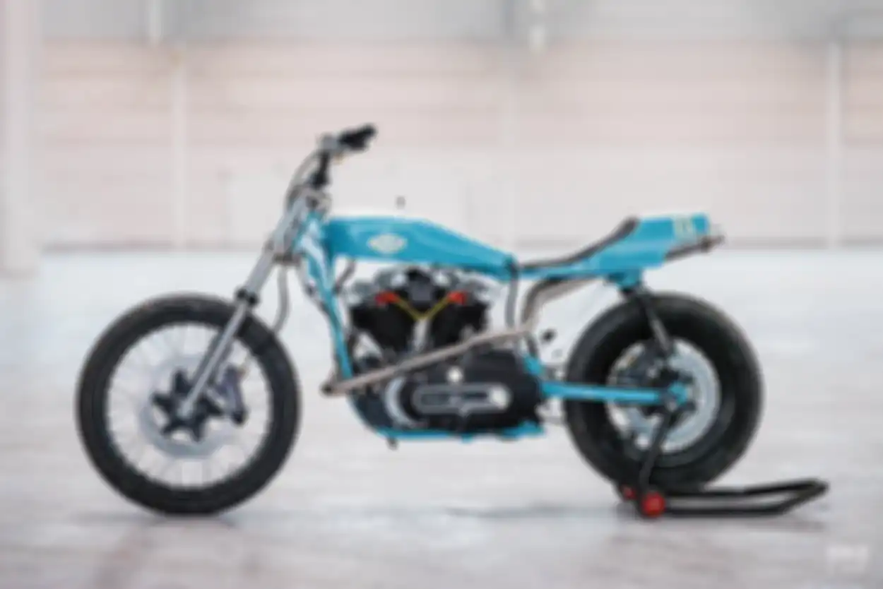 Harley-Davidson XLCR tracker