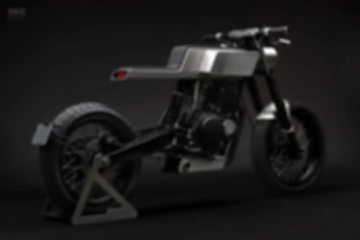 Modifikasi Suzuki GN250 'Cubus' tampak belakang.