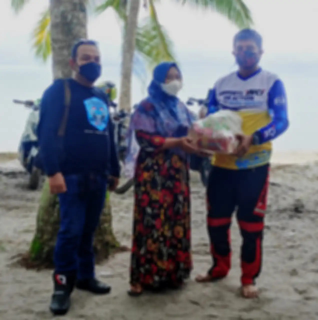 YRFI Bangka Belitung berbagi sekalian touring