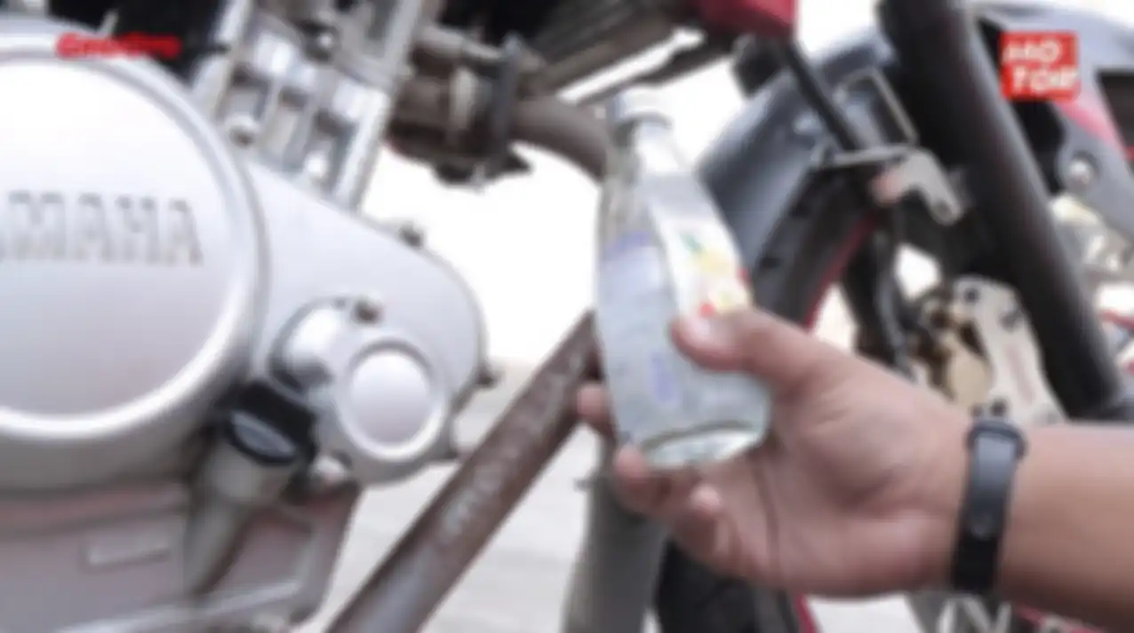 Pakai air soda tipsnya