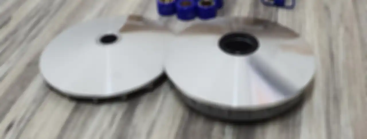 Pulley depan Spectro yang sudah dimodifikasi derajatnya jadi 13,8 