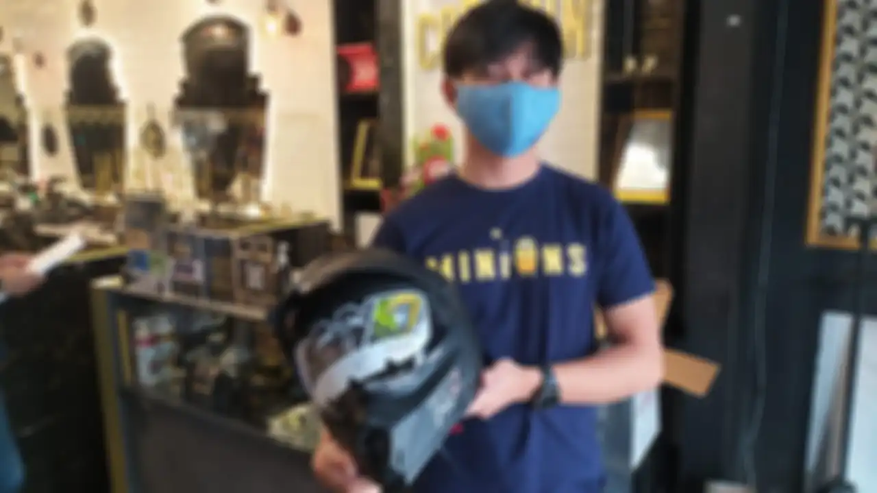 Salah satu pemenang unit helm MTX.