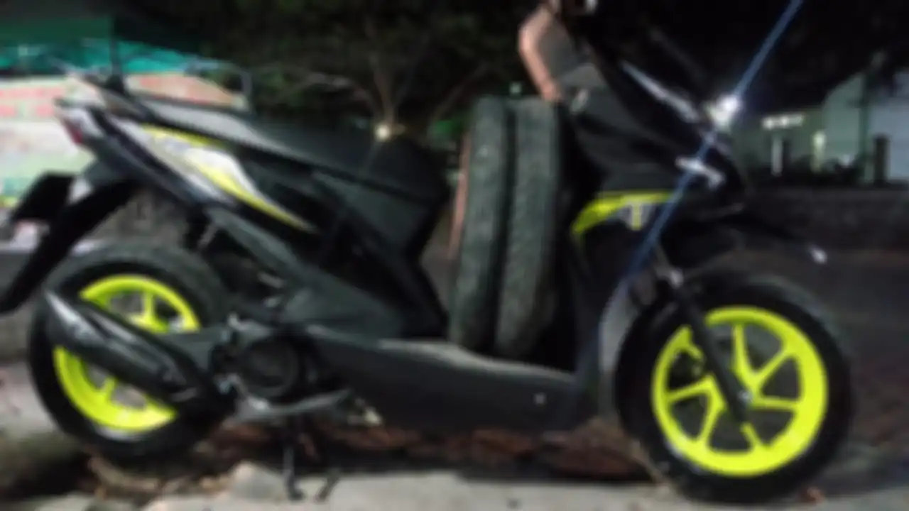 Pelek Honda Scoopy 12 Inci di Honda BeAT 