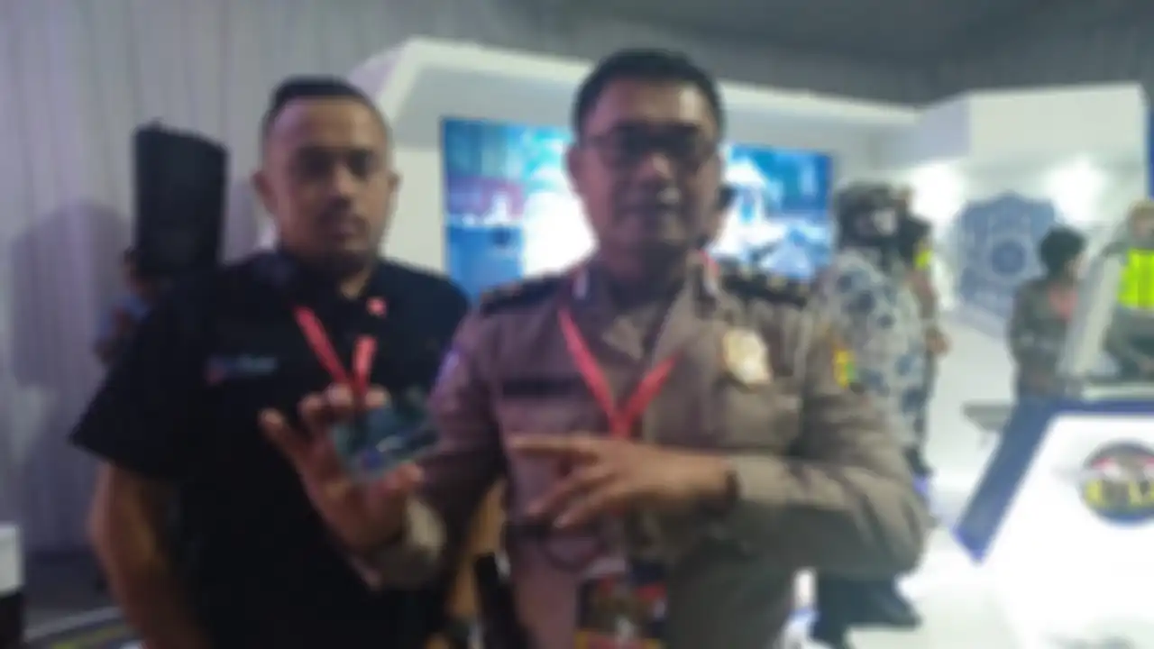 Kartu RFID yang jadi identitas peserta uian prektik SIM ujar Iptu Hermanto Satpas SIM Polda Metro Jaya