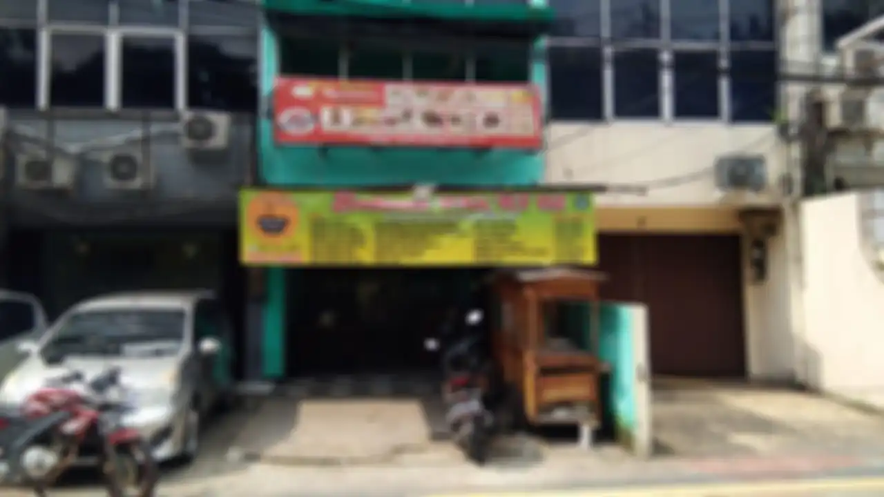 Warunk pak uyu