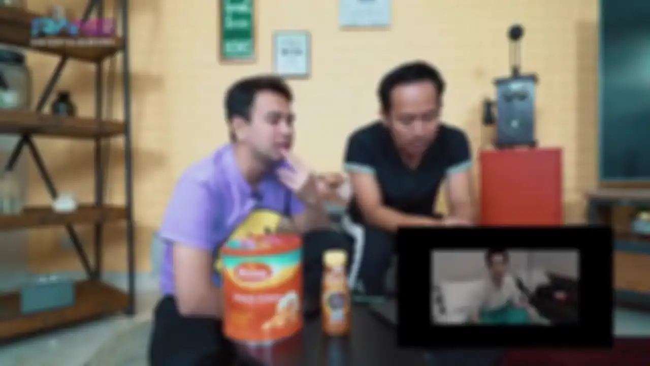 Raffi Ahmad dan Denny Cagur mengenang masa-masa ketika bekerja bersama almarhum Olga Syahputra.