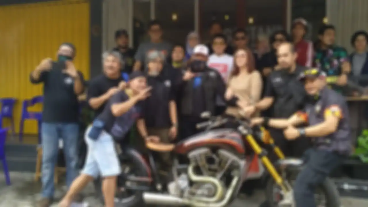 Bukan kaleng-kaleng, Bambang Soesatyo selaku ketua MPR RI sangat mendukung para pelaku industri kustom di Indonesia.