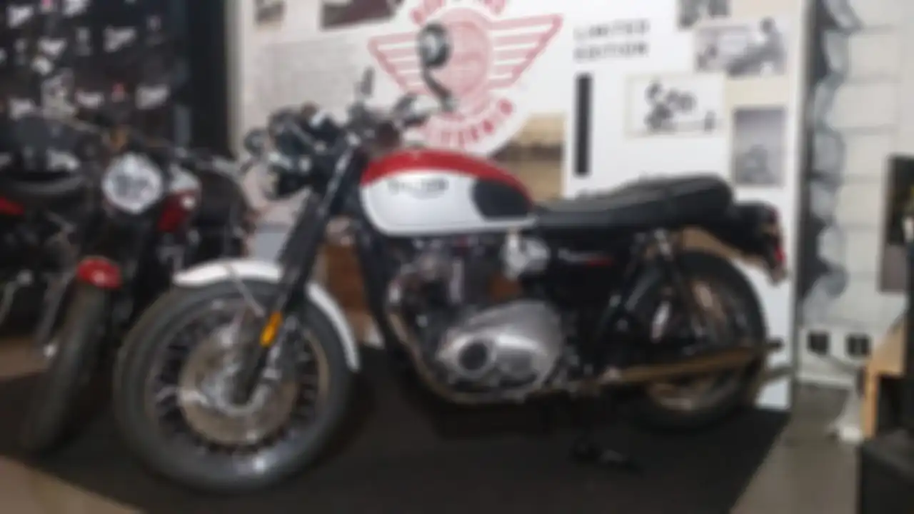 Triumph Bonneville T120 Bud Ekins sudah ludes terjual
