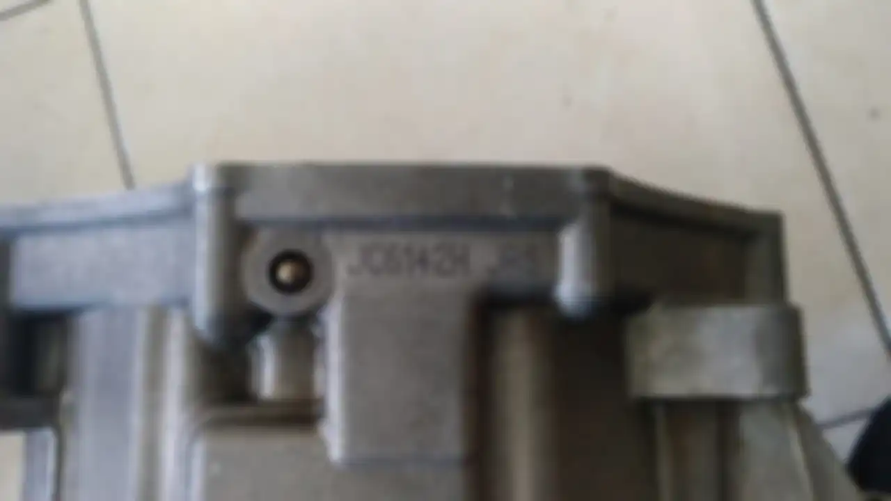 Nomer crankcase
