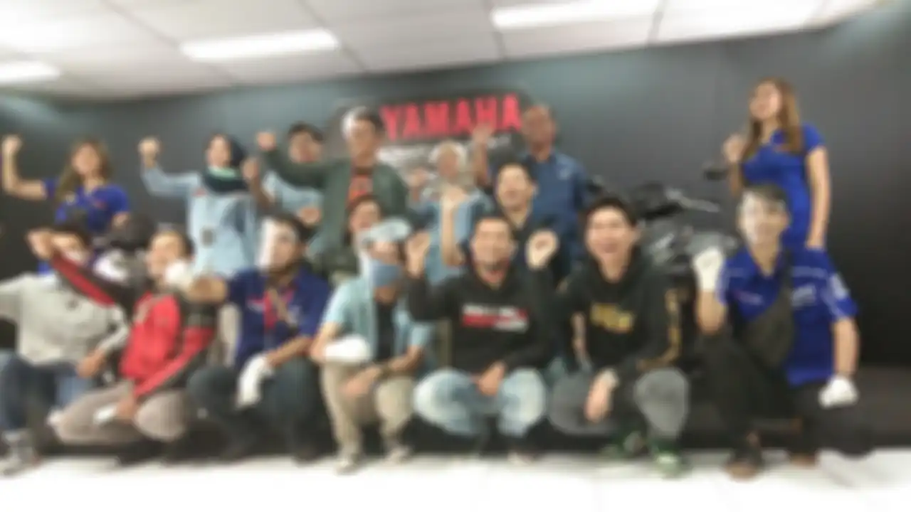 Acara AutoHypeTalks yang digelar Yamaha DDS II Jabar bersama para motovloger