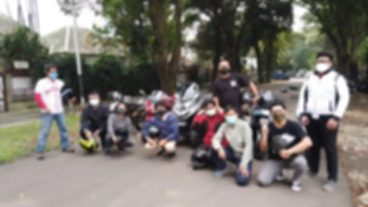 Kru redaksi MOTOR Plus eksis dulu sebelum seru-seruan riding.