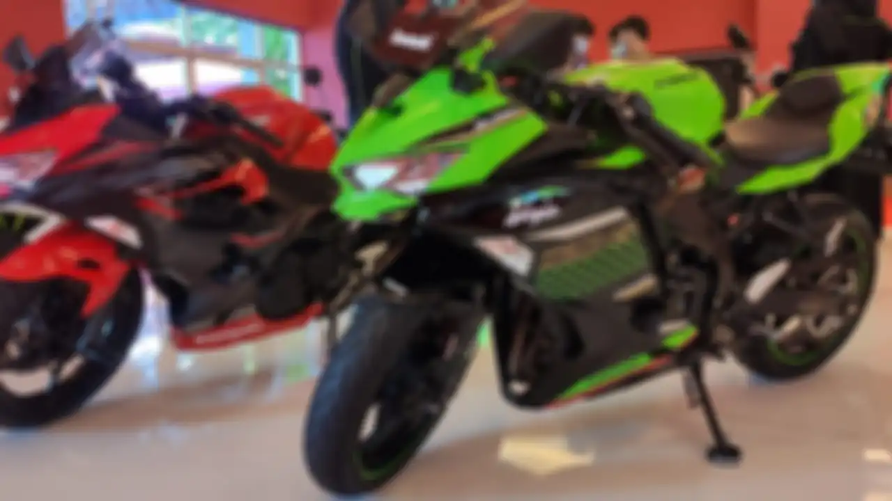 Motor baru Kawasaki ZX-25R, harga tembus Rp 98 jutaan.