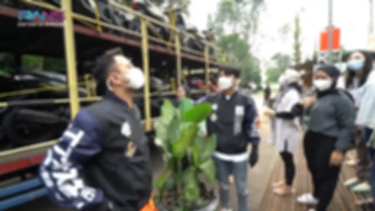Raffi Ahmad bagi-bagi motor