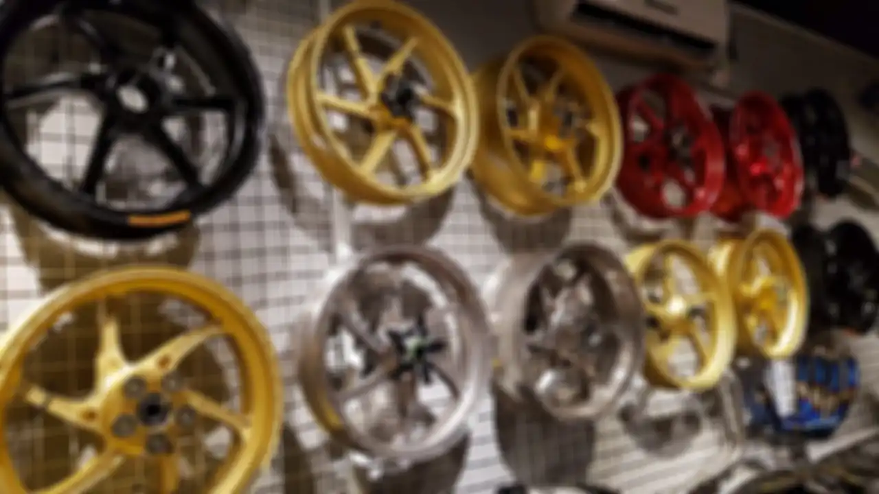 Aneka model dan warna pelek motor OZ Racing