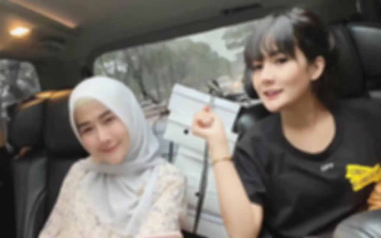 Marissya Icha dan Irene Bermawi