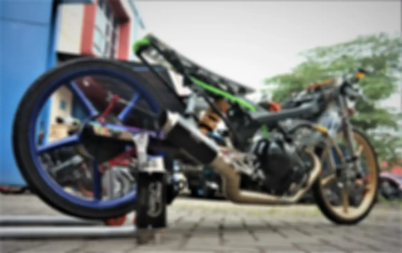 Knalpot Proliner dipakai juga di dragbike