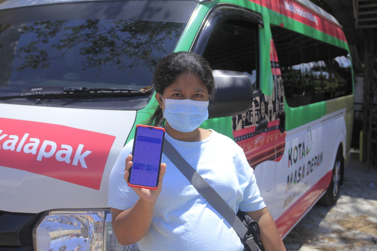 Salah satu pemilik UMKM di Kupang dalam program Kota Masa Depan.
