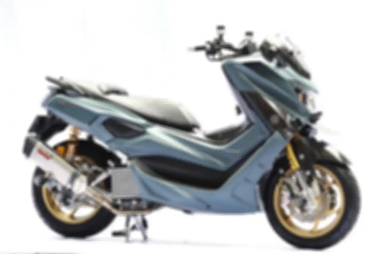 Tampak sebelah kanan Yamaha NMAX pemenang grand final customaxi 
