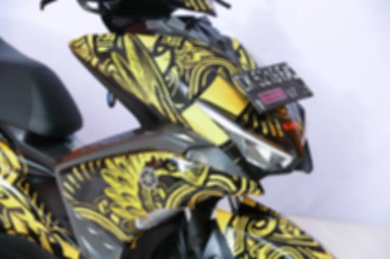 Decall Garuda Wisnu Kencana pada Yamaha Aerox 155 juara Daily Customaxi Bali