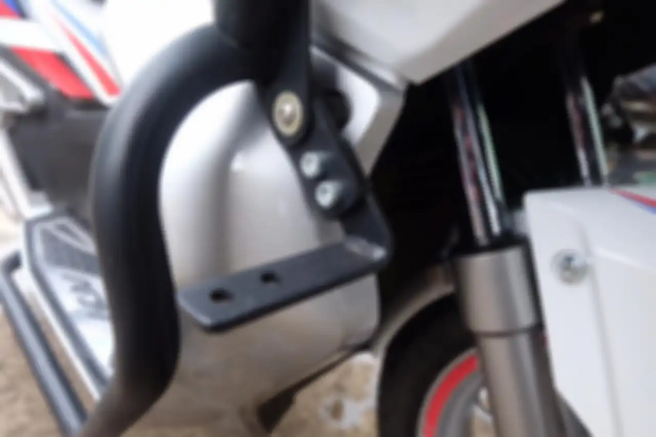 Dudukan fog lamp atau lampu tembak di Honda ADV150