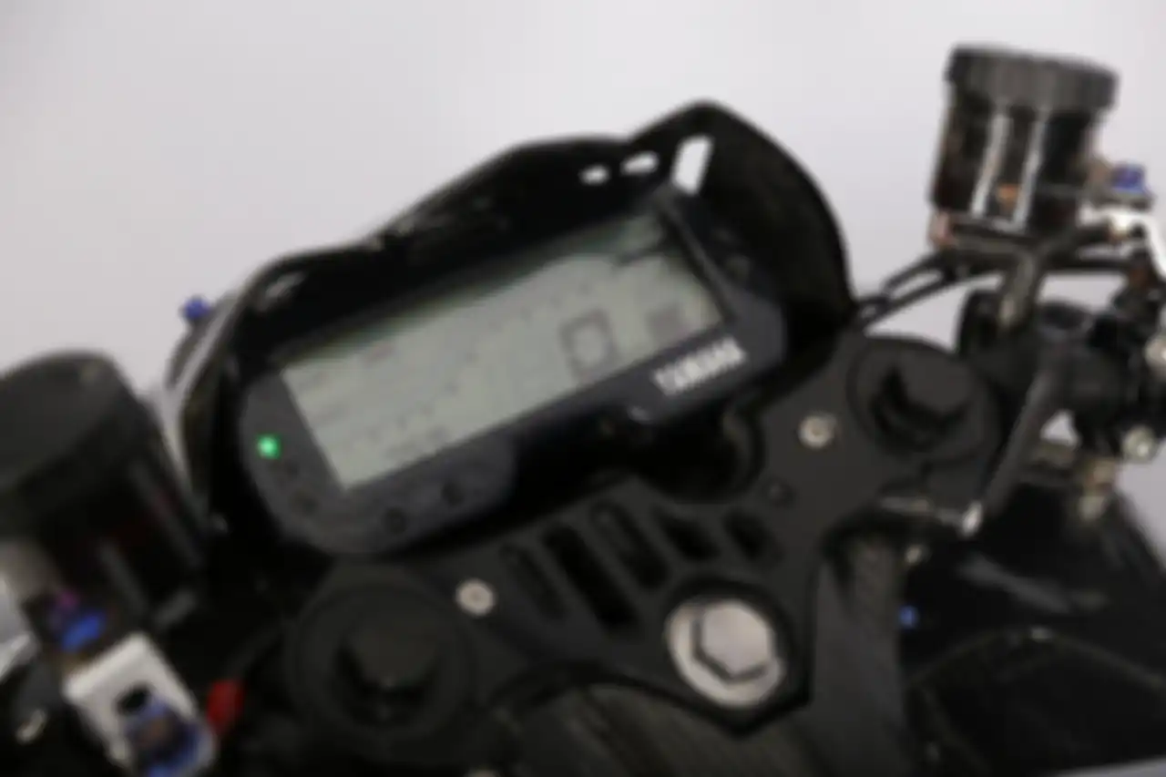 Yamaha Aerox 155 Bodi full carbon kevlar ala winter test motogp pemenang Customaxi Pontianak