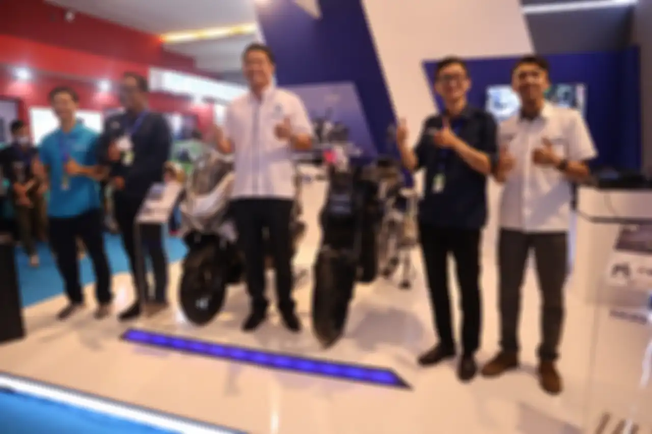 Peluncuran motor listrik Rakata NX3 dan NX8 di PEVS 2022.