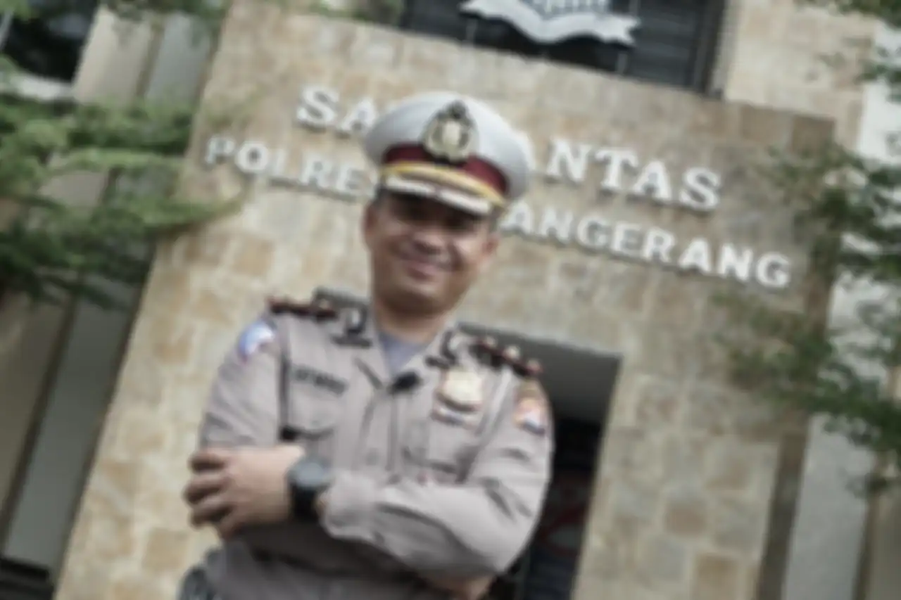 Kompol Ari Satmoko. Seperti proses membuat on the road