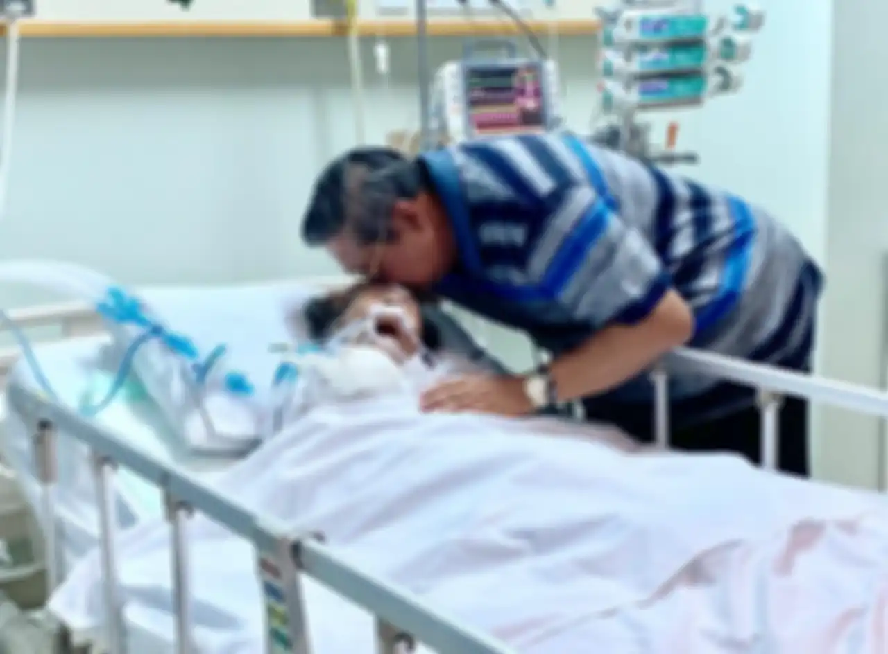 Kabar duka kembali datang dari Presiden ke-6 RI, Susilo Bambang Yudhoyono atau akrab dipanggil SBY, yang baru saja kehilangan sang ibunda tercintanya, Siti Habibah