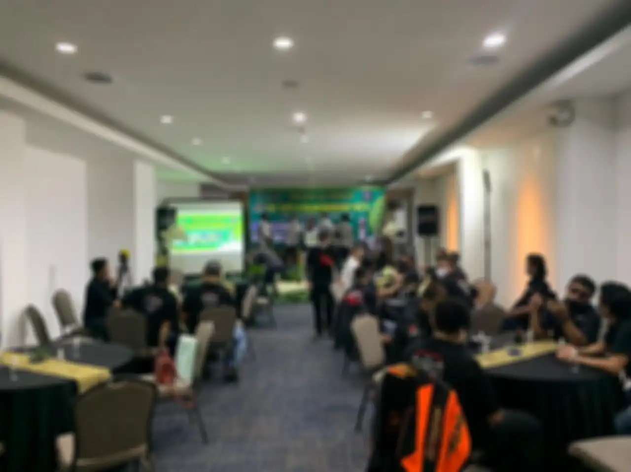 Suasana buka bersama Z900 Baikaa Indonesia