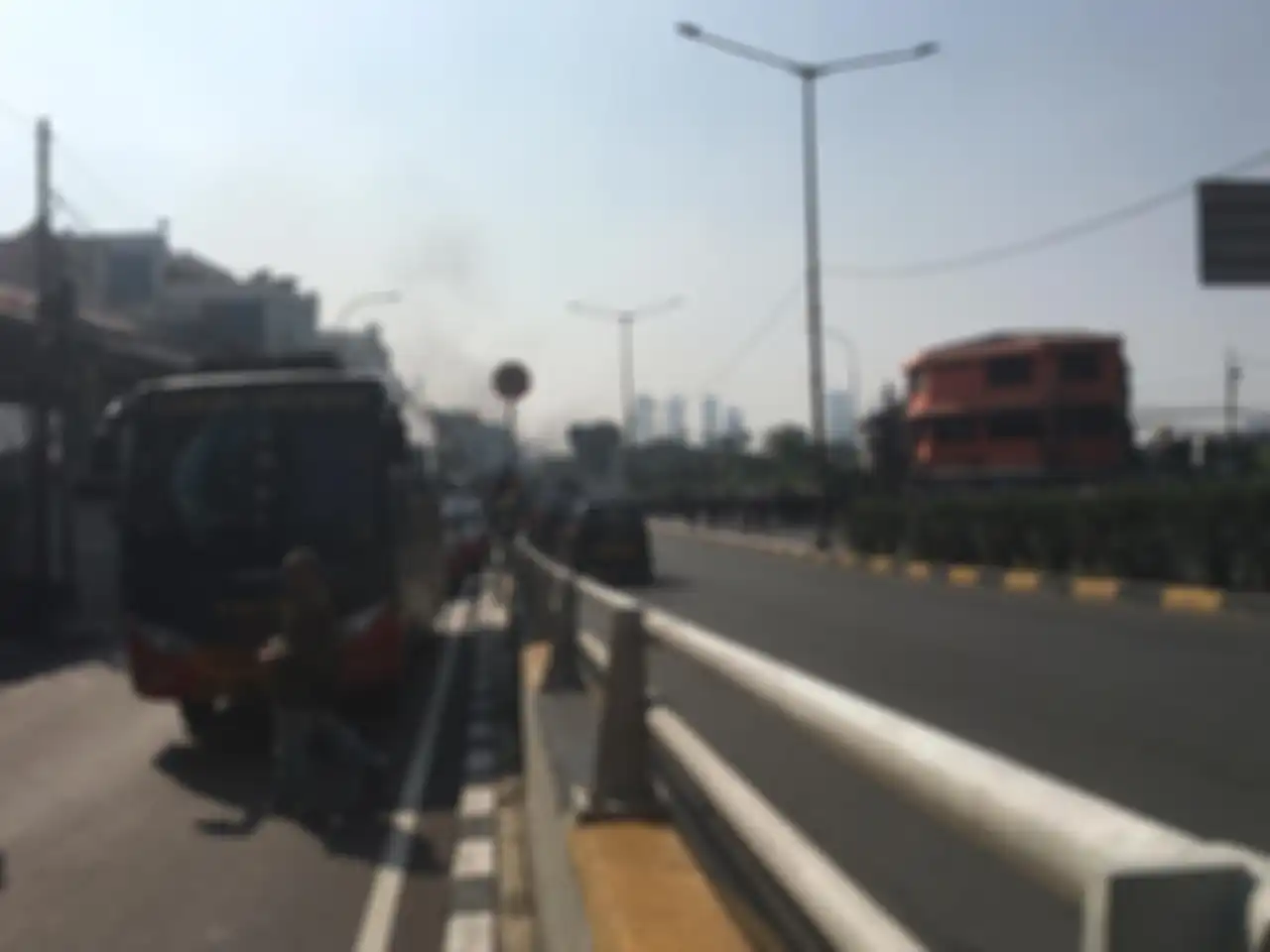 Aksi demo massa di daerah Tanah Abang, Jakarta Pusat