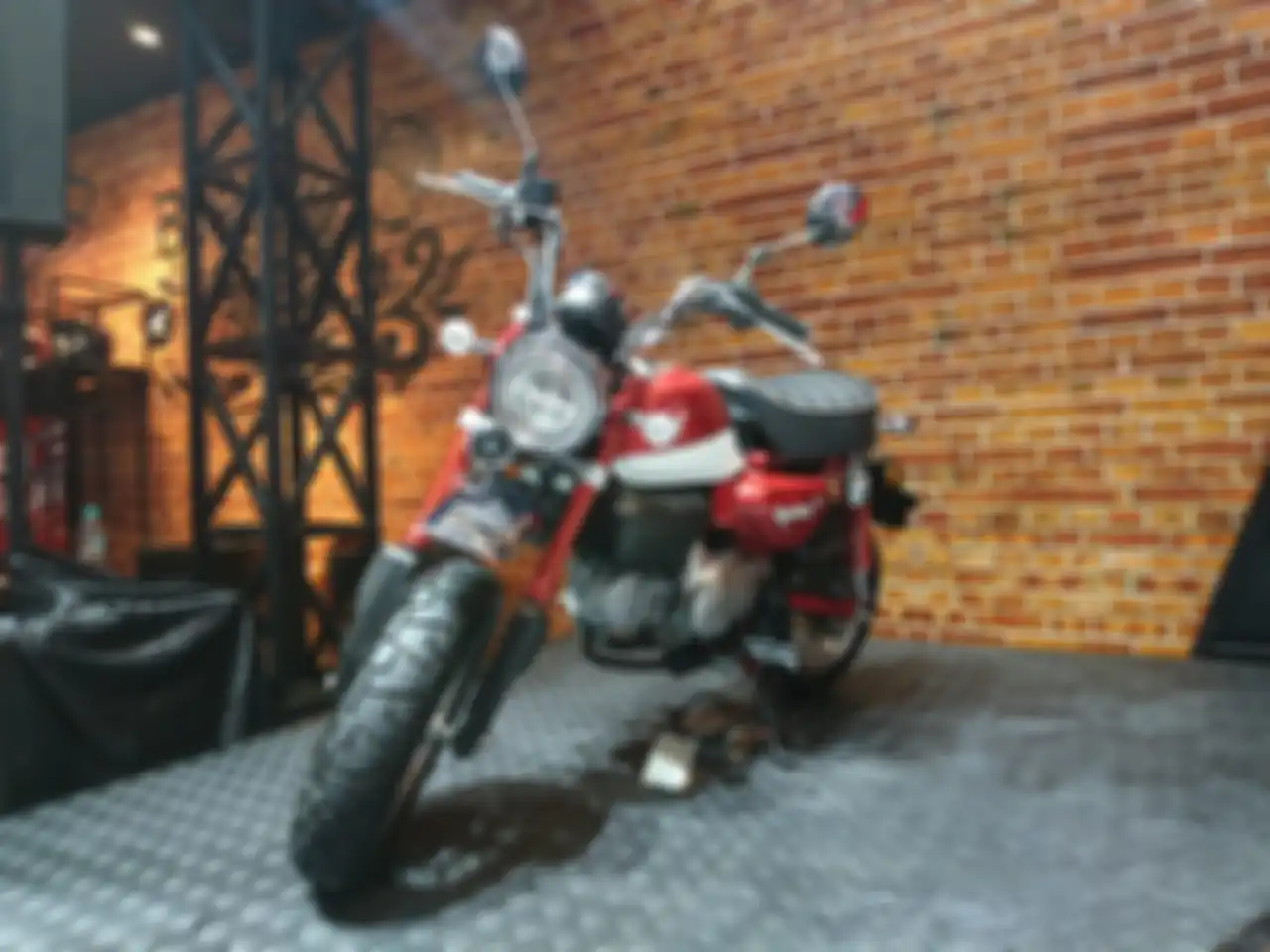 Honda Monkey yang legendaris kembali hadir dengan fitur sesuai dengan zaman now