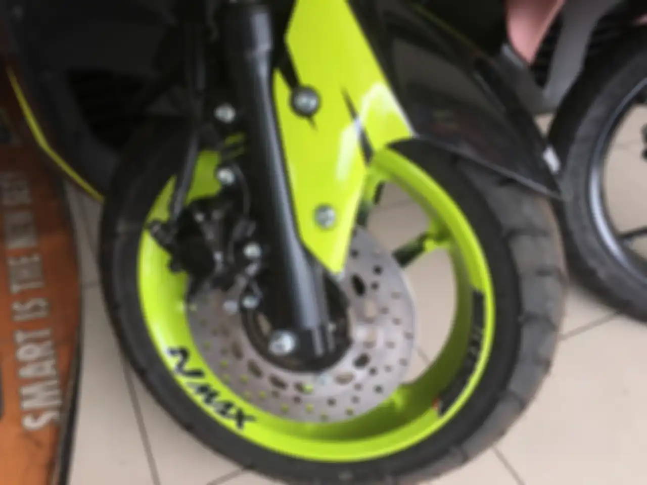 Bagian pelek dan sepatbor NMAX yang sudah dicat ulang