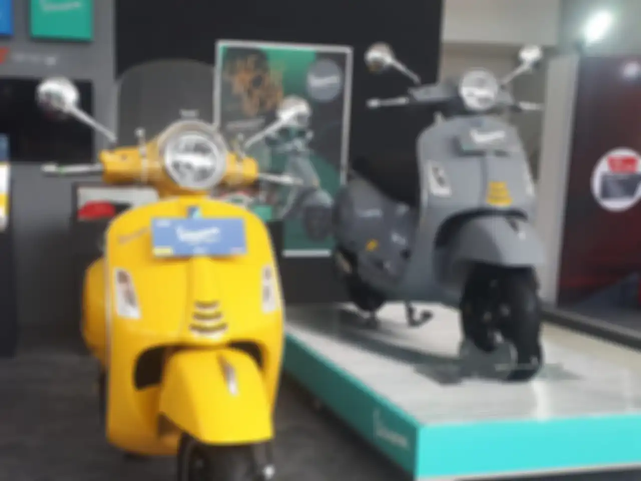 Vespa GTS Super 150 dan GTS Super Tech 300
