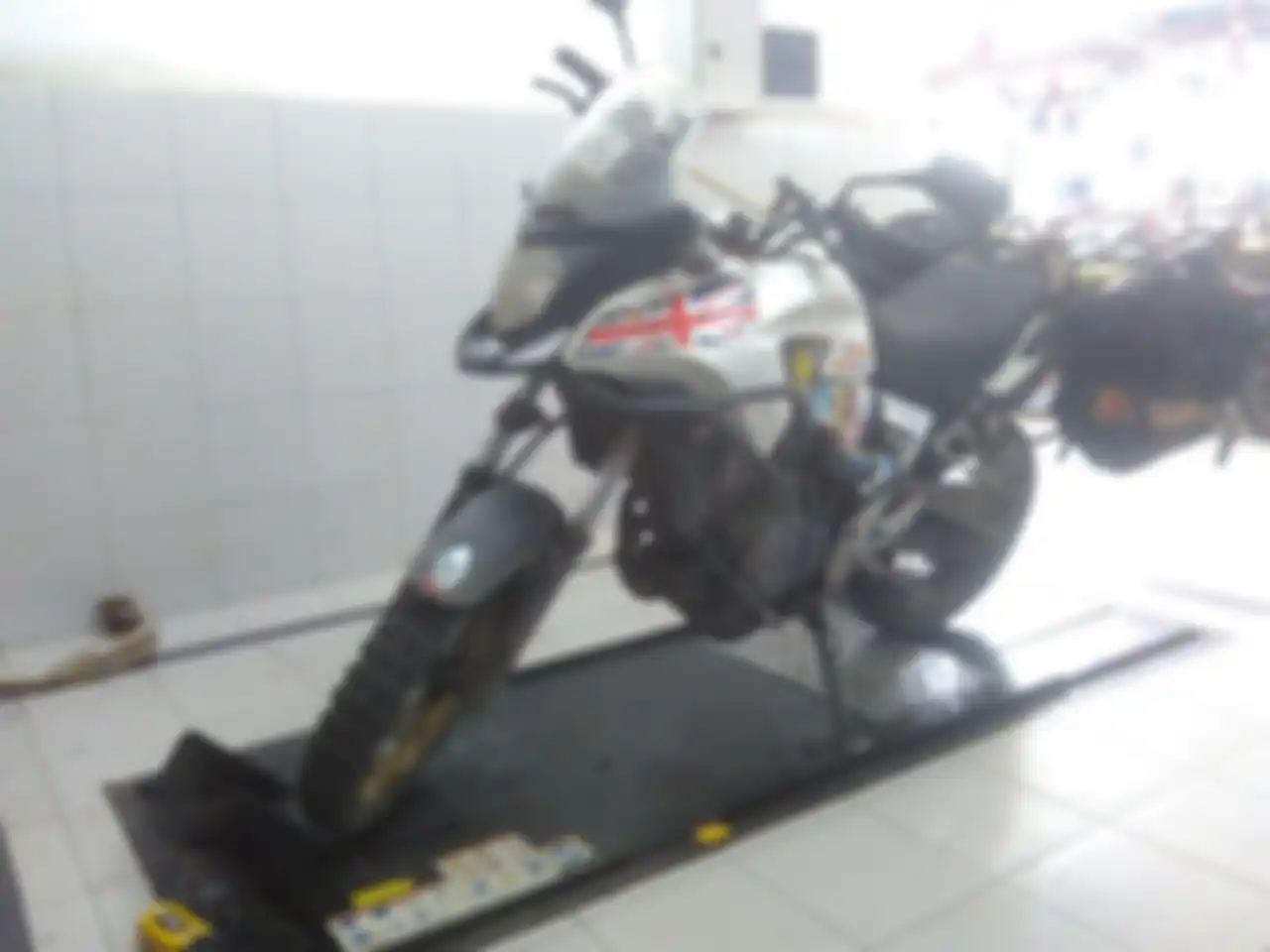 Honda CB500X milik Luke