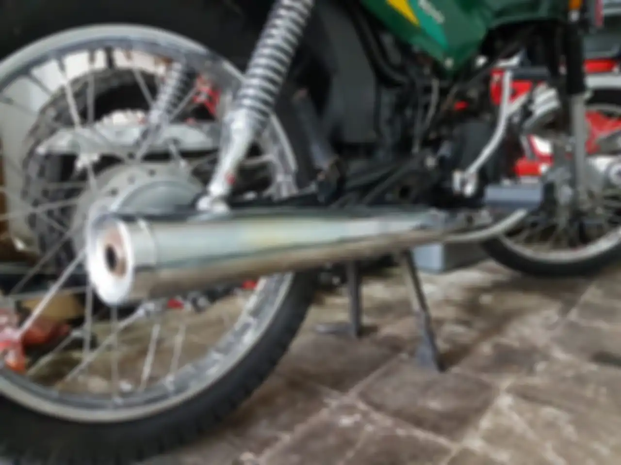 Knalpot Honda Win saja tembus Rp 2 jutaan