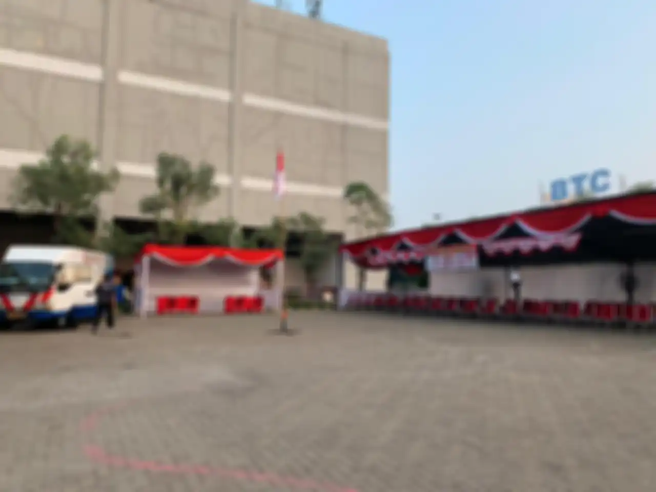 Gerai SIM keliling yang bisa menerima perpanjang SIM Baru di Mall BTC, Bekasi