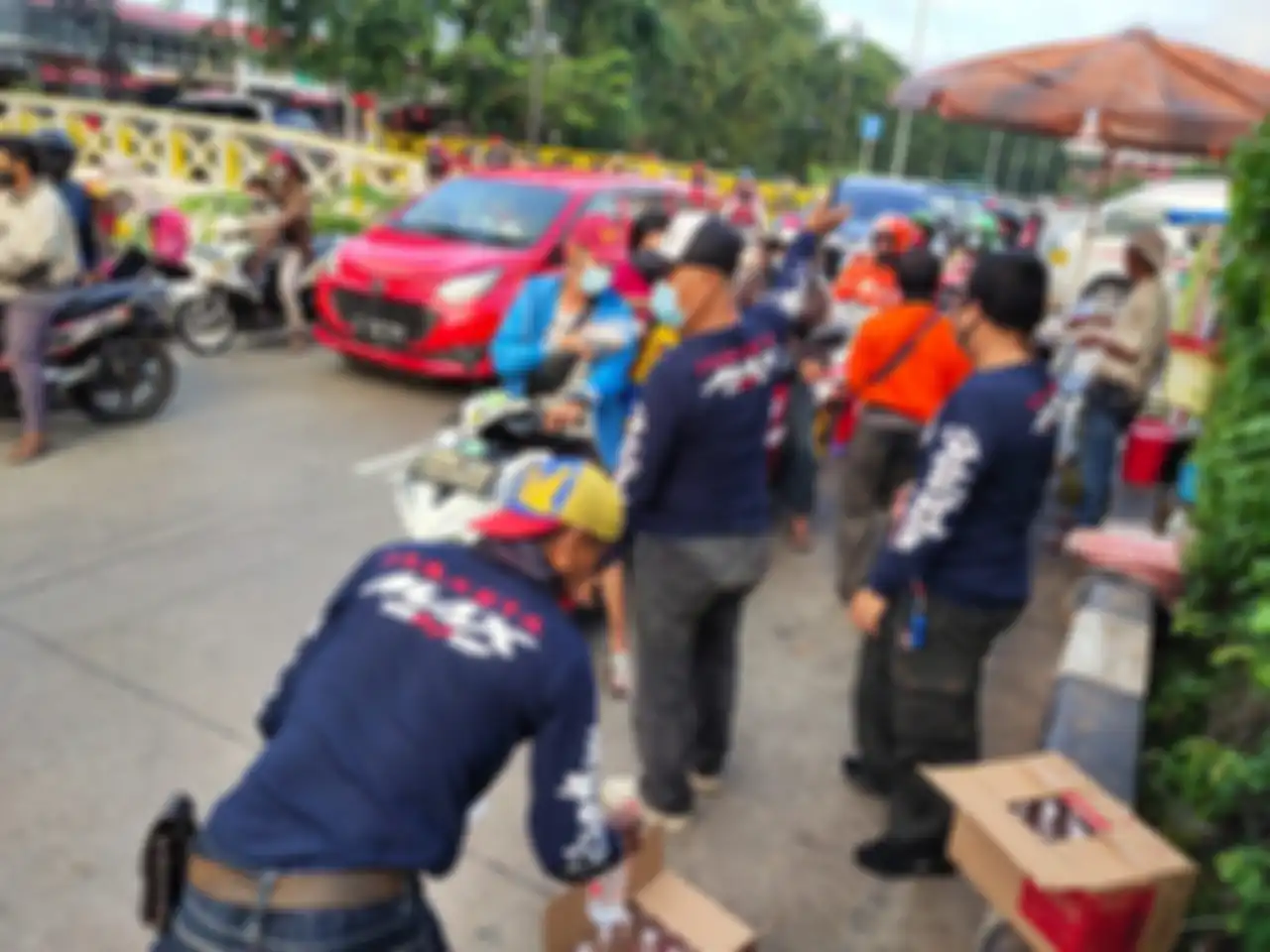 Keren nih, Jakarta Max Owners (JMO) berbagi dengan sesama membangikan takjil tiap tahunnya.