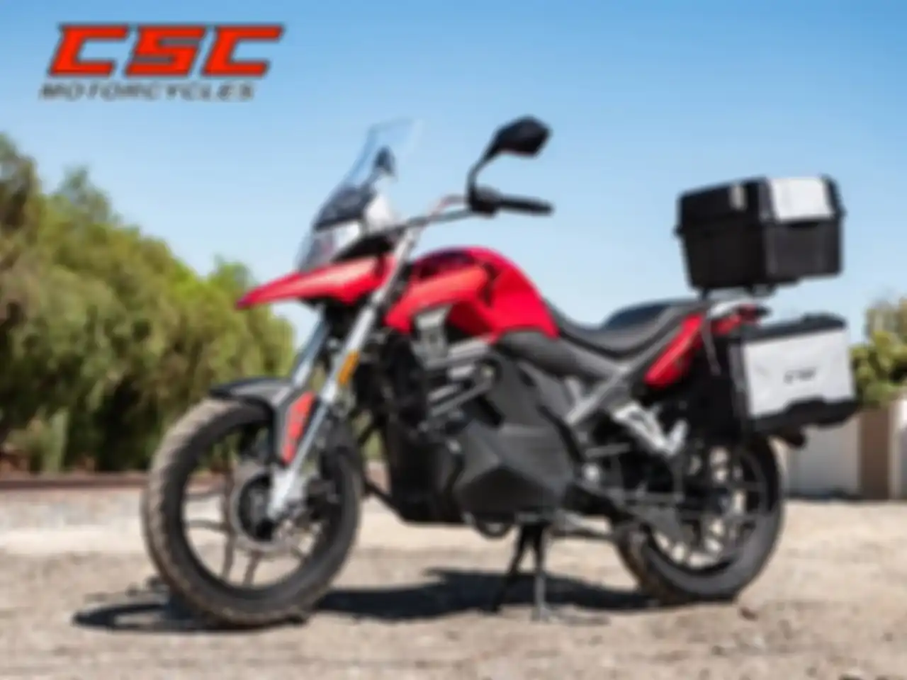 Motor listrik CSC RX1E usung gaya touring adventure.