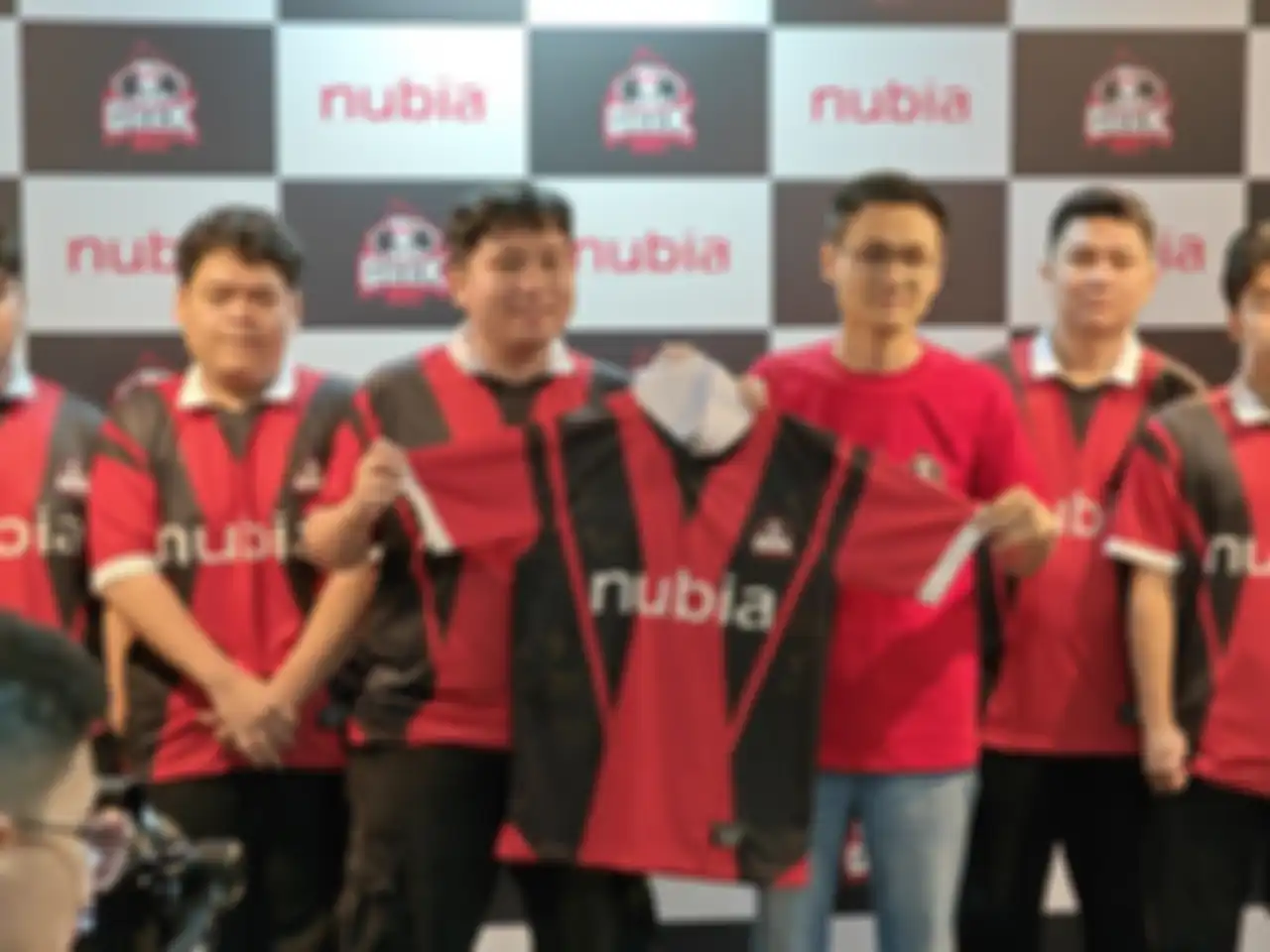 Kolaborasi Nubia & Geek Fam