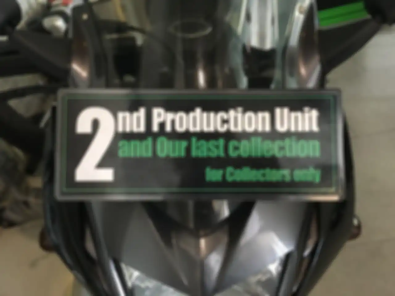 Tulisan yang ada di 'jidat' Ninja 150 RR