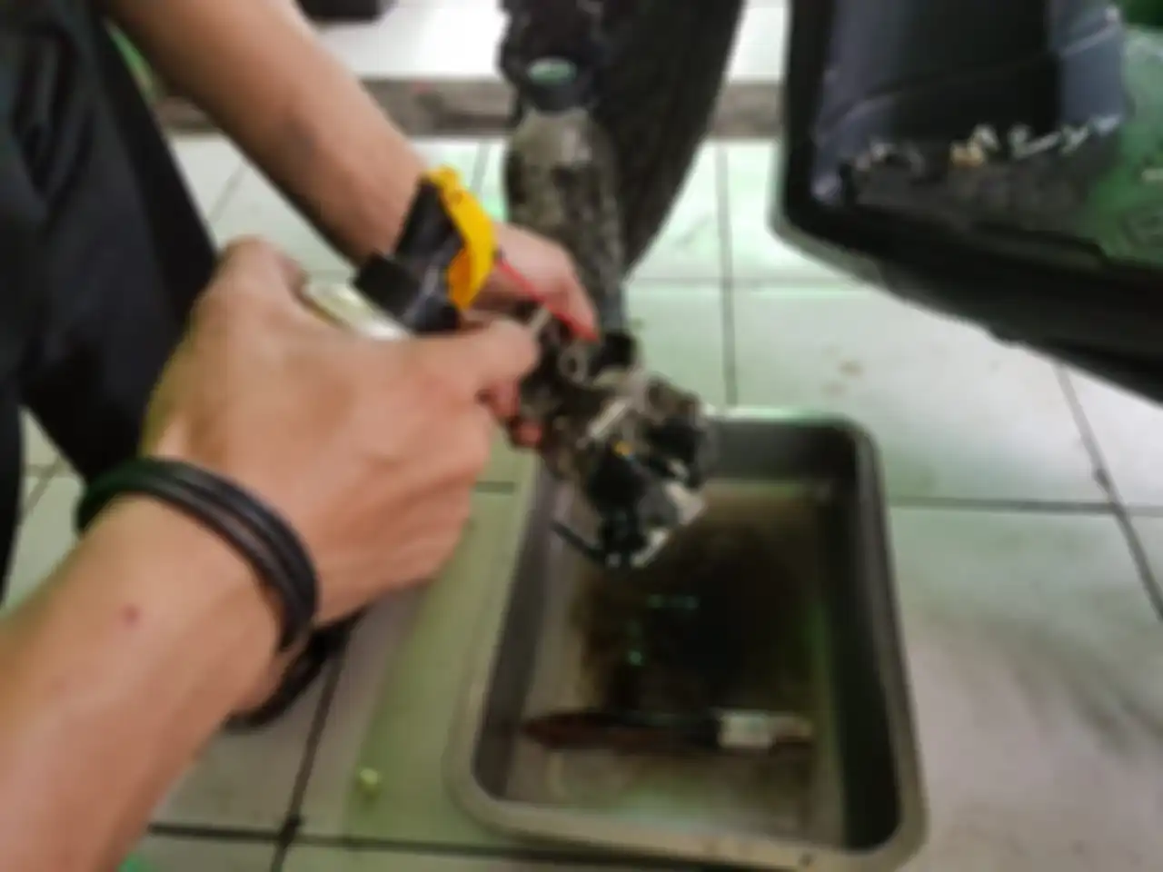 Tips basmi kerak di throttle body pada motor injeksi.