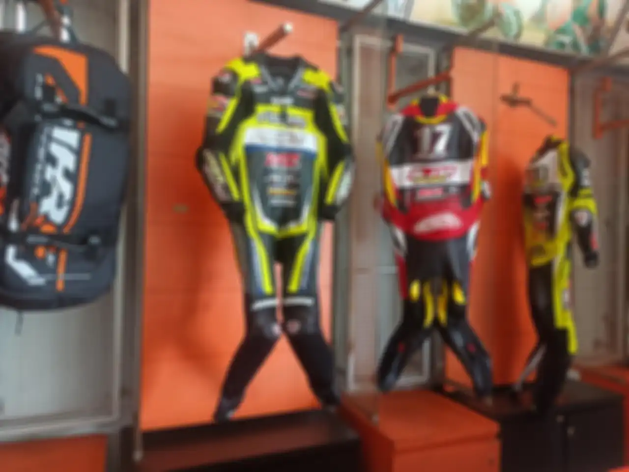 Baju balap AHRS