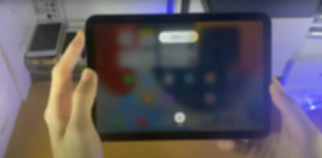 Ilustrasi merestart iPad Mini 6 