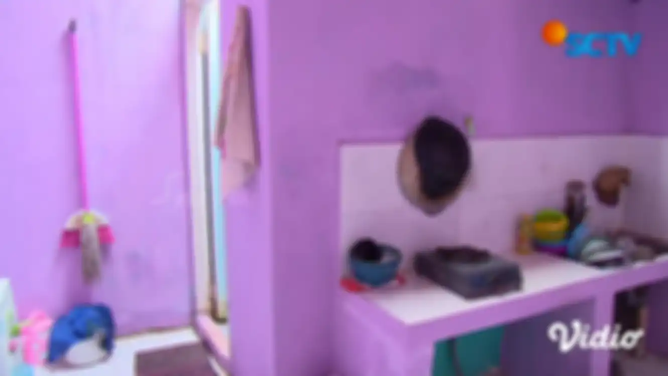 Dapur dan kamar mandi di rumah Misca Mancung
