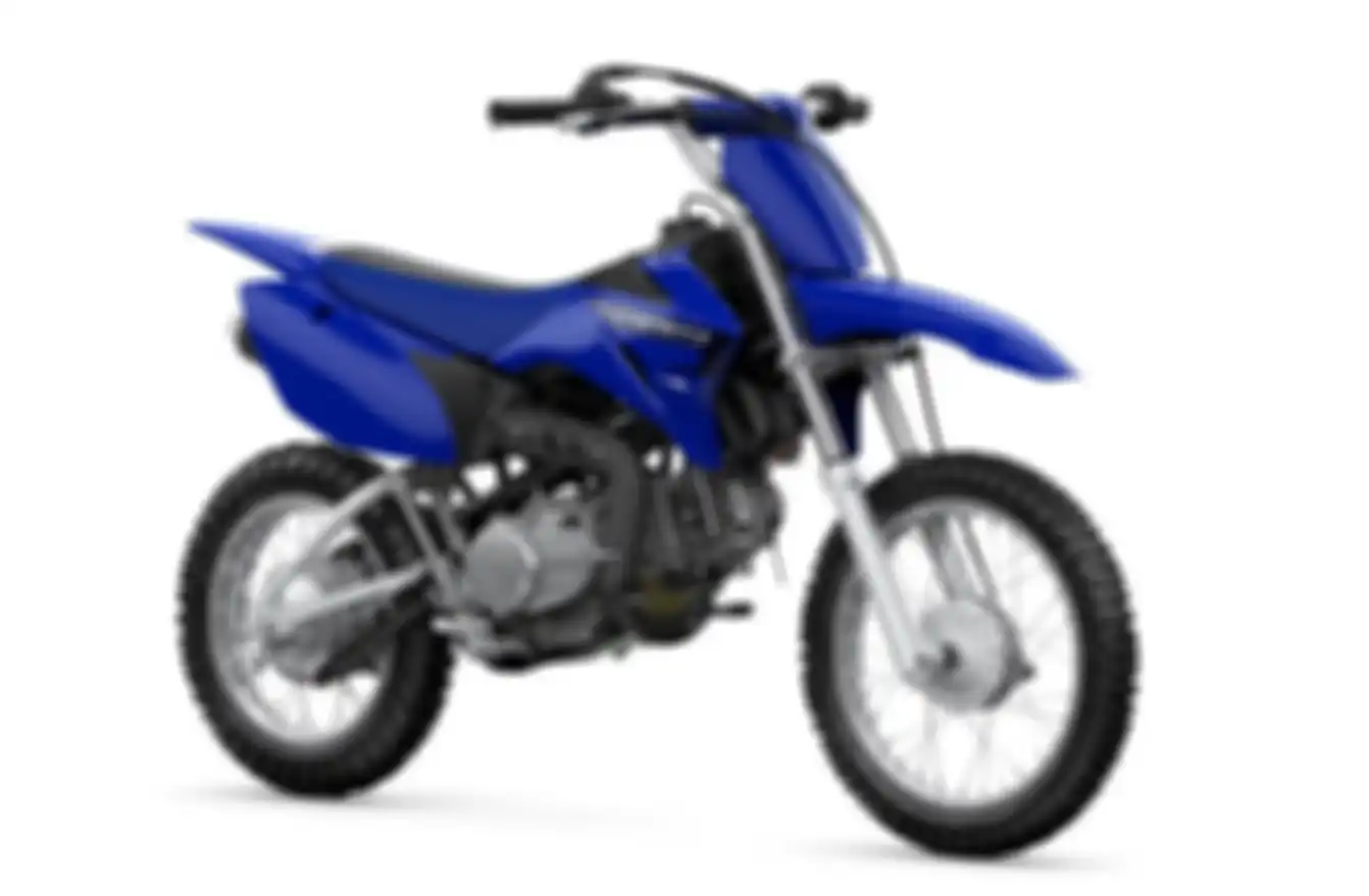 Detail tampilan motor trail Yamaha TT-R110. Punya mesin motor bebek.