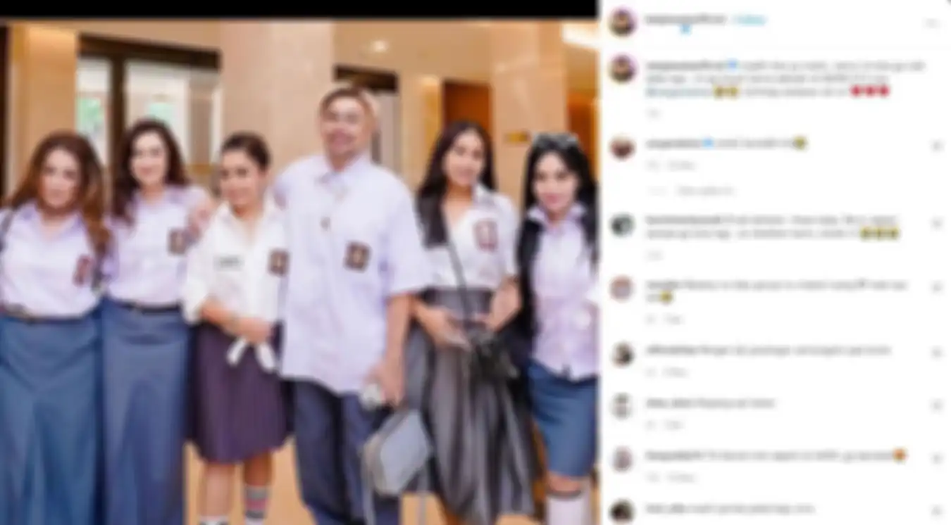 Tata Janeeta hadiri ulang tahun Ussy Sulistiawaty