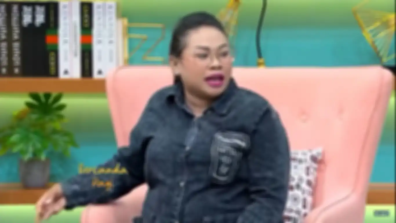 Tante Lala yang viral di TikTok