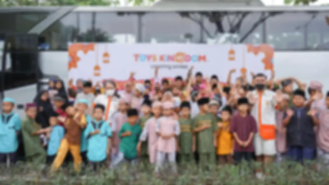 Toys Kingdom Bagikan Senyuman kepada 100 Anak Yatim di Bulan Ramadan