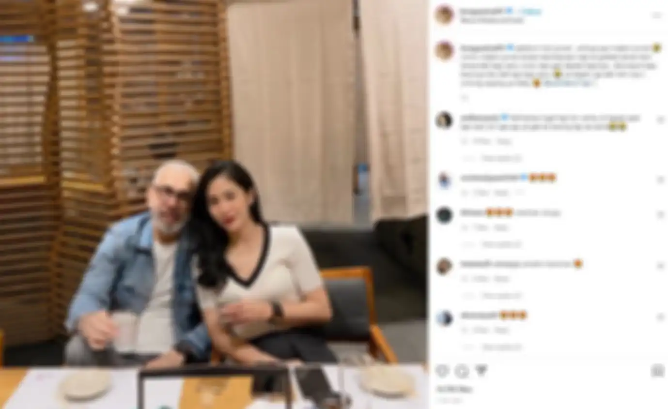 Bunga Zainal dan suaminya